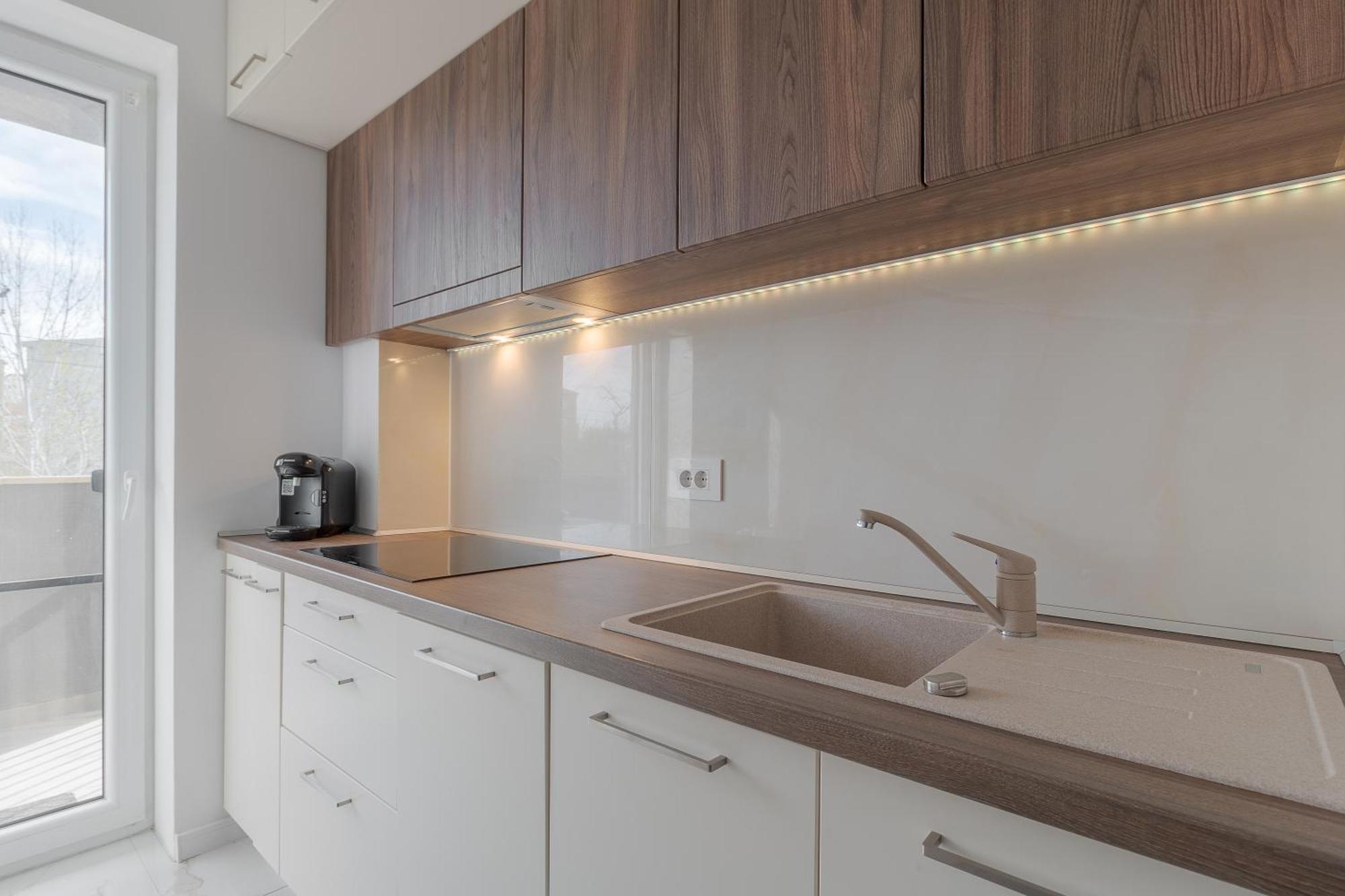 Riverside Retreat Oradea Luaran gambar
