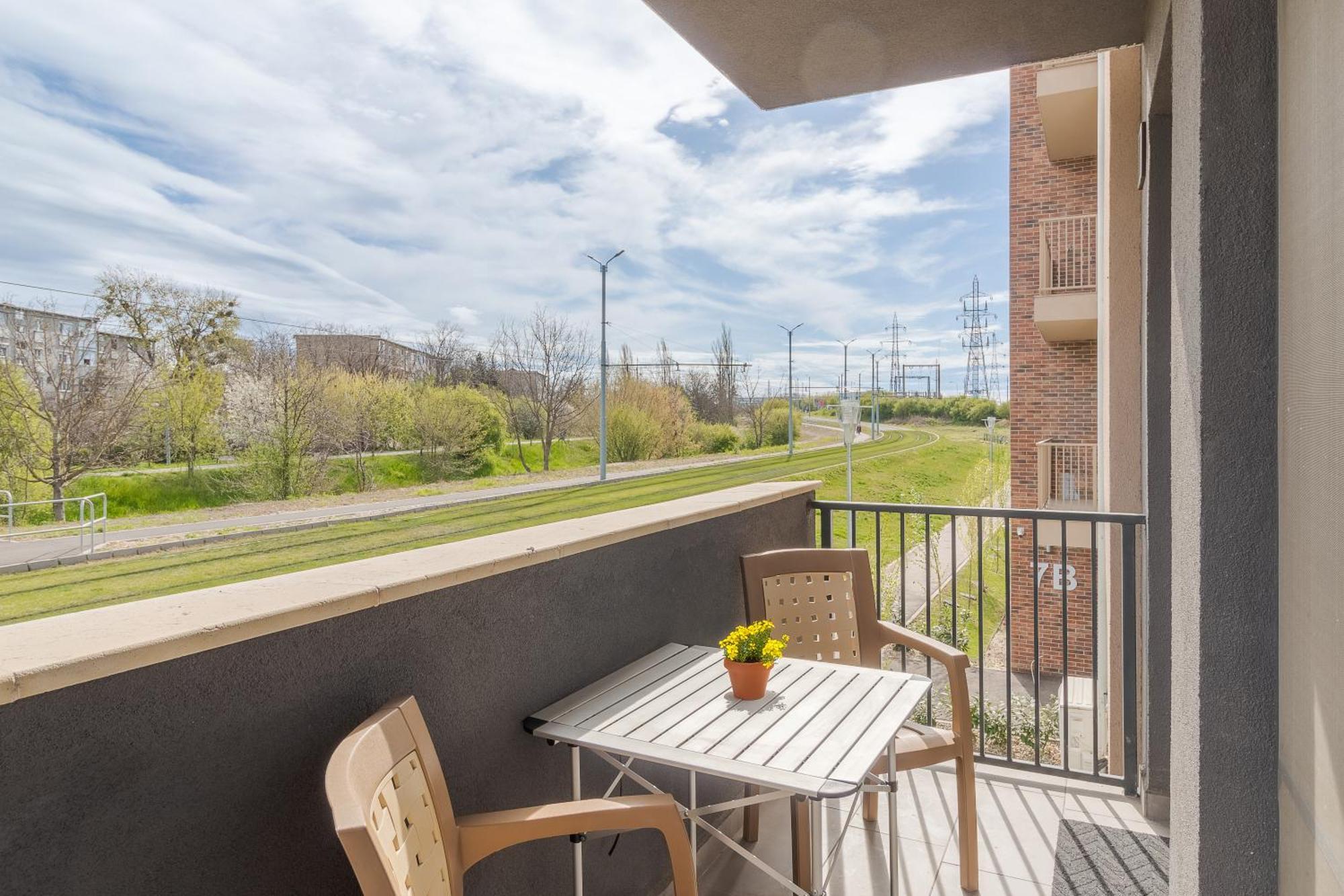 Riverside Retreat Oradea Luaran gambar
